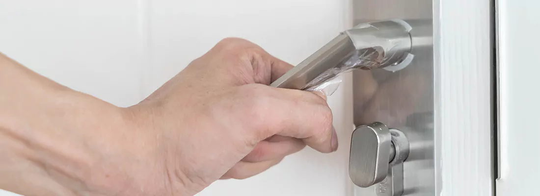 Expert Garage Door Opener Repair and Installation in Dania Beach, FL